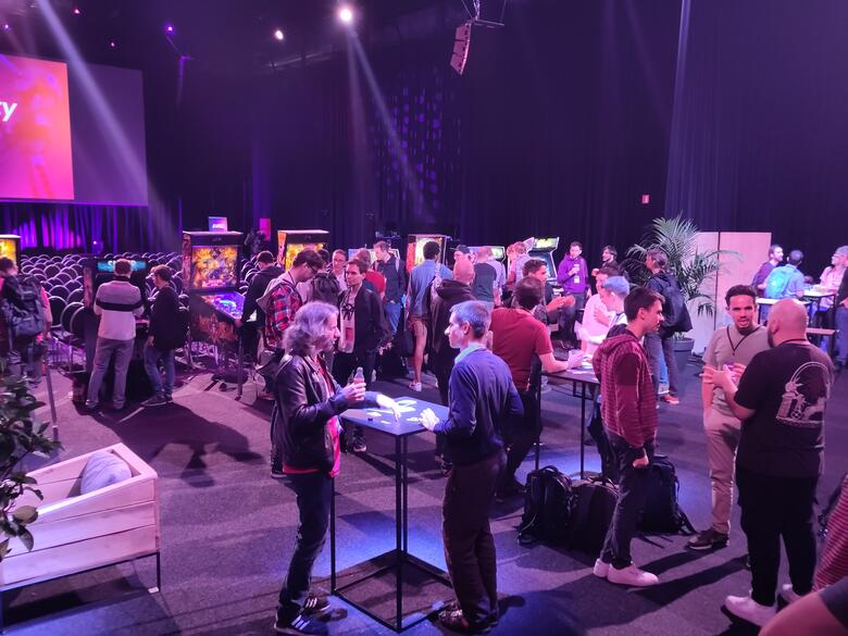 Menschenmenge auf der Konferenz