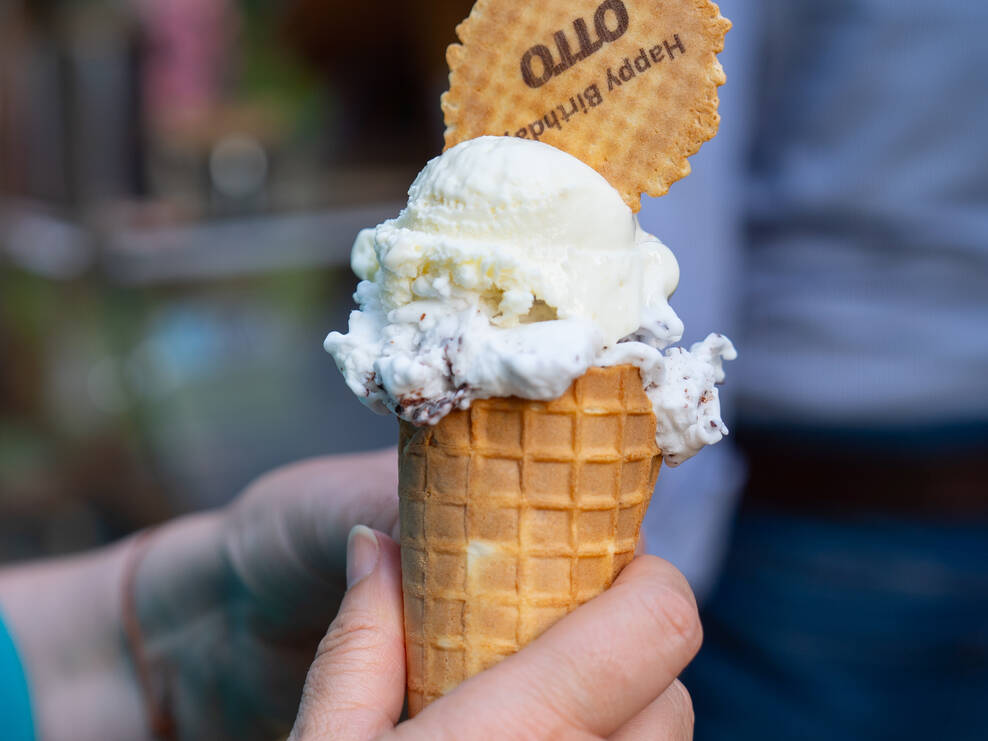 Eis auf der Geburtstagsfeier