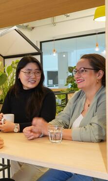 Kolleginnen aus dem UX-Design Kolleginnen aus dem UX-Design