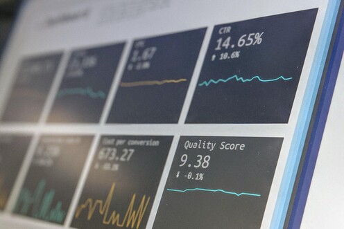 Dem Kunden auf der Spur – Einsatz bei E-Commerce Analytics