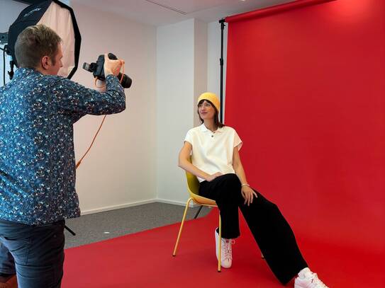 Living Red Shooting2025_MaDe