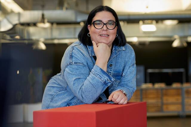 You can develop professionally and personally. Digital learning platforms such as Masterplan and courses on Udemy help you to expand your skillset.