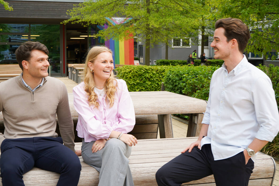 Für eine Weile loslassen - damit man wieder in das Unternehmen zurückkehren kann - das ist das Vertrauen, das wir in OTTO setzen.  Eine persönlich bereichernde Zeit während eines Sabbaticals ist eine Win-Win-Situation, und du kehrst voller Energie und Motivation in den Job zurück.